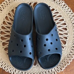 CROCS Black Slip-On Slide Sandals